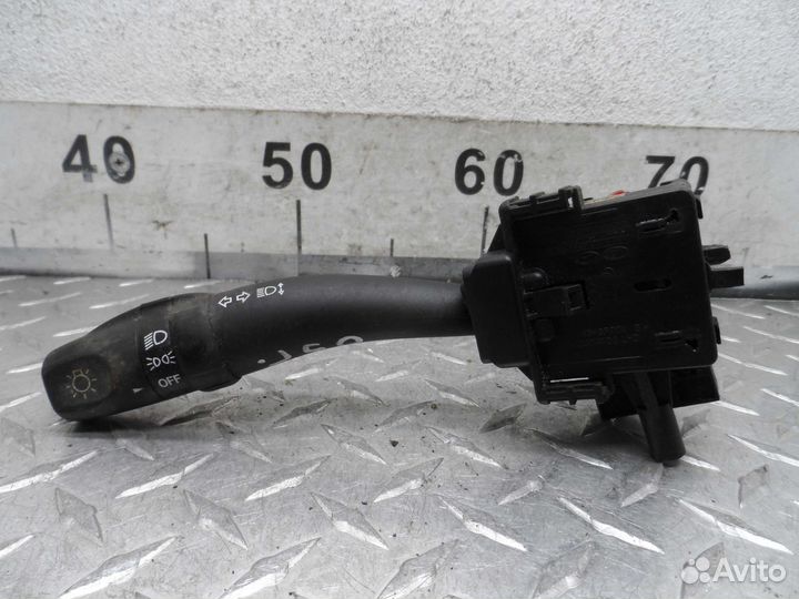 Переключатель подрулевой (стрекоза) Hyundai Santa Fe 2 202004729