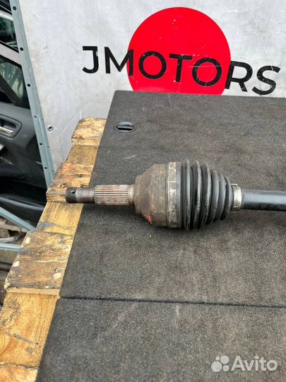 Передний привод Nissan x-Trail T31 правый MR20DE