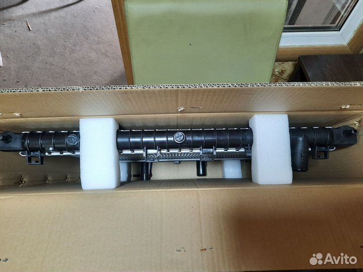 Бампер перед Kia Rio 14- рестайлинг новый белый