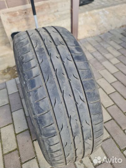 Dunlop Direzza DZ102 235/55 R17 99W