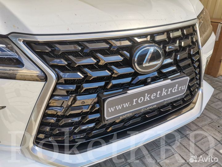 Обвес Lexus LX 570 Heritage White