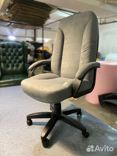 Кресло офисное