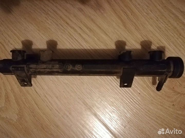 Топливная рампа для Шкоды Фабия