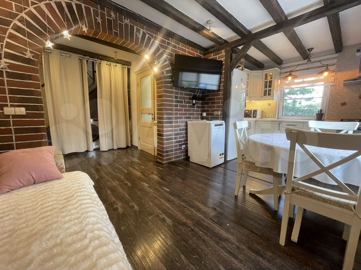 Дом 92 м² на участке 6,8 сот.