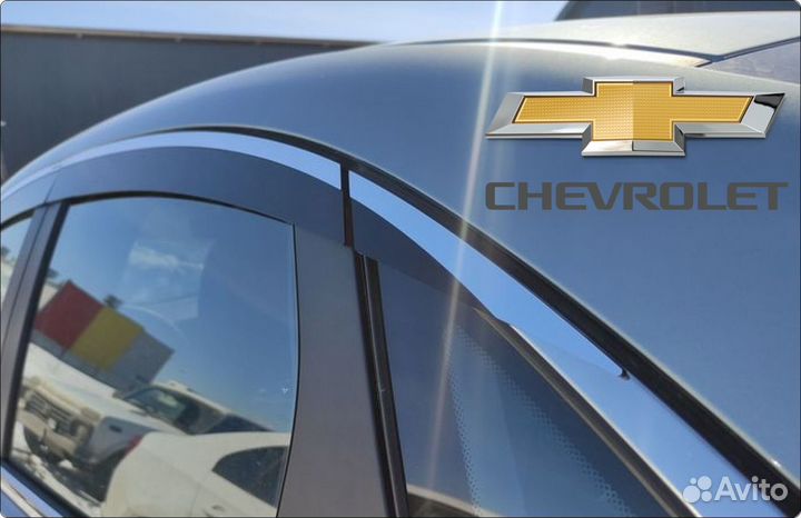 Ветровики с хром молдингом chevrolet niva travel