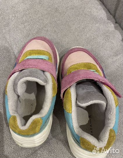Кроссовки zara 24