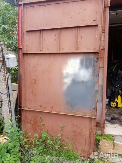 Железные ворота