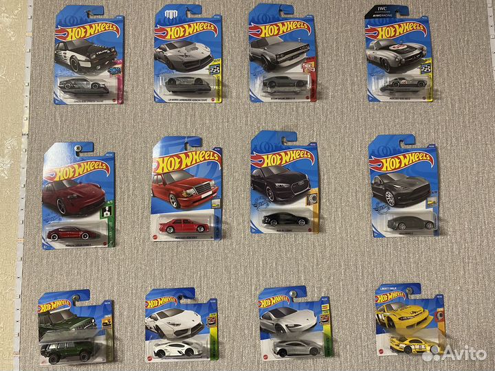 Hot wheels машинки