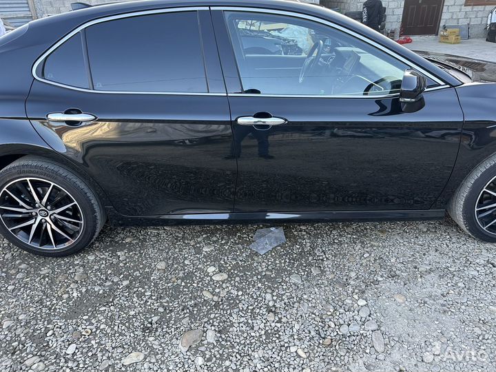 Камри v75 Новый оригинал двери