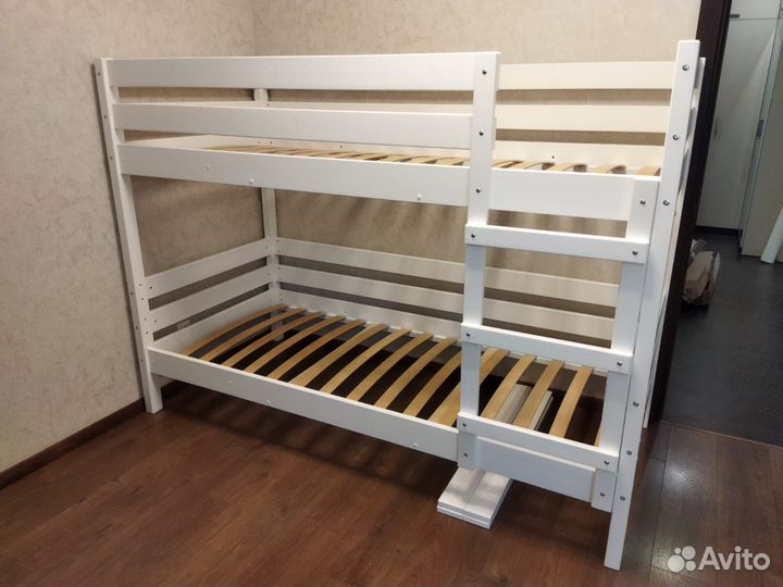 Детская Двухъярусная кровать из массива сосны