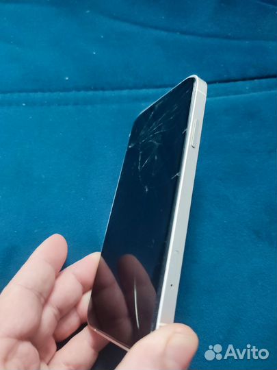 iPhone Xr, 128 ГБ