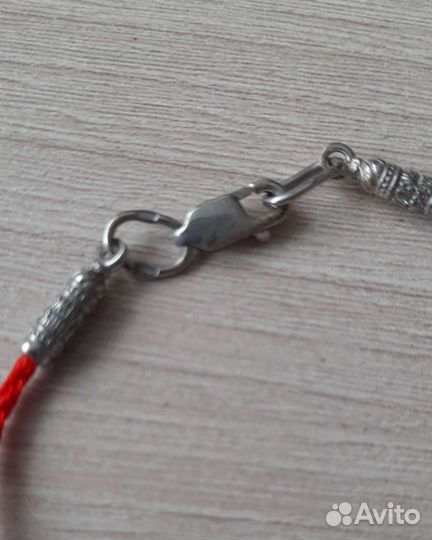 Браслет красная нить