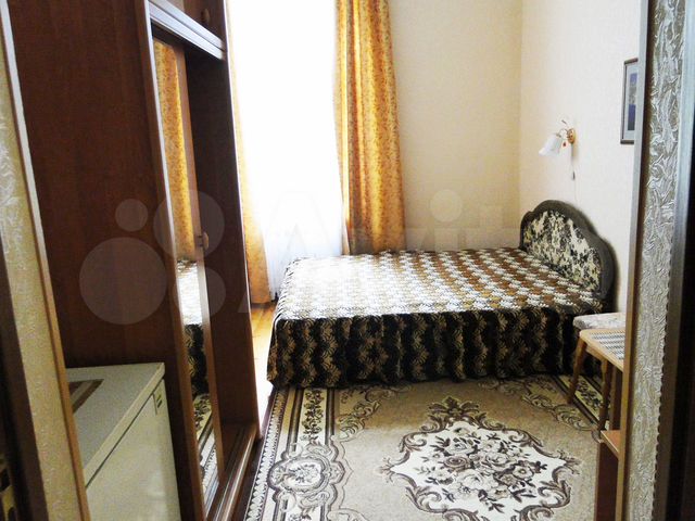 Комната 15 м² в 3-к., 1/1 эт.