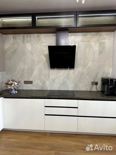 Кухонный гарнитур (кухня на заказ)