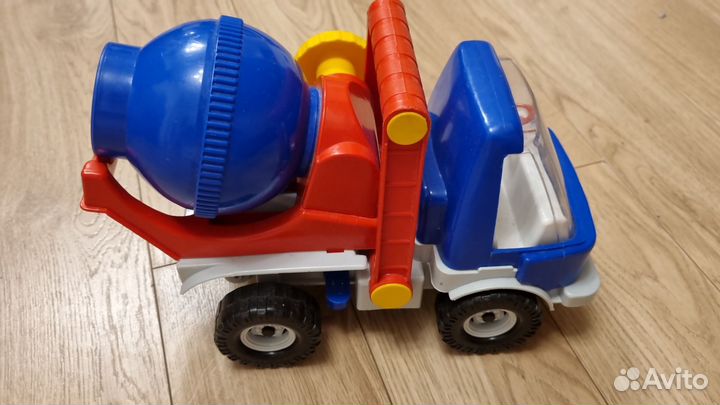 Бетономешалка игрушка