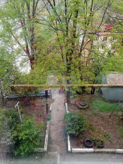 3-к. квартира, 72,8 м², 2/5 эт.