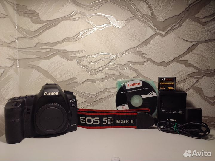 Canon eos 5D mark ii Body (пробег 8тыс)