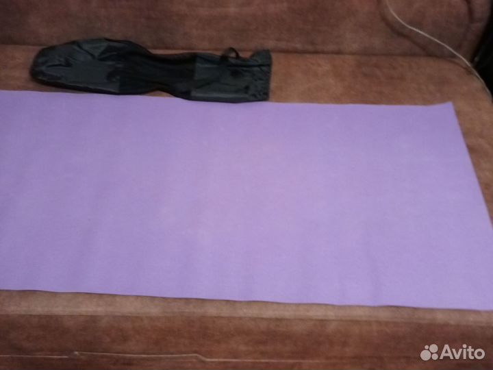 Коврик для йоги и фитнеса новый