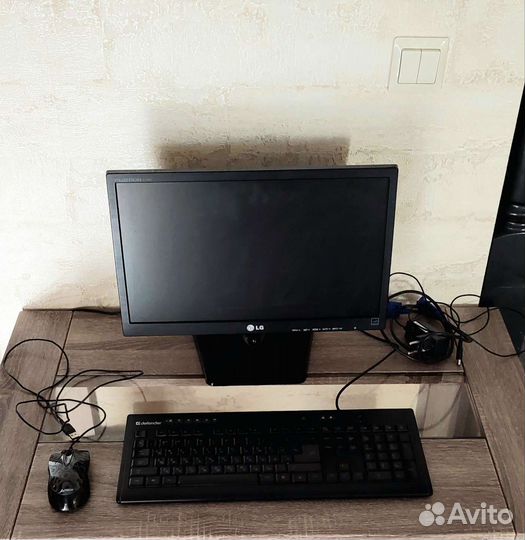 Монитор LG flatron E1942-BN 18,5 дюймов