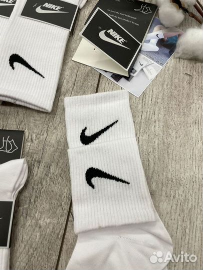 Носки nike высокие белые