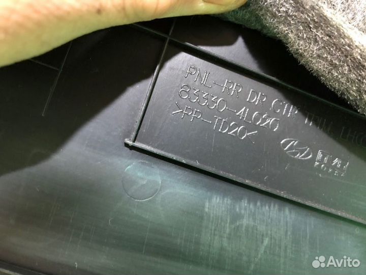 Обшивка двери задняя левая Hyundai Solaris 1