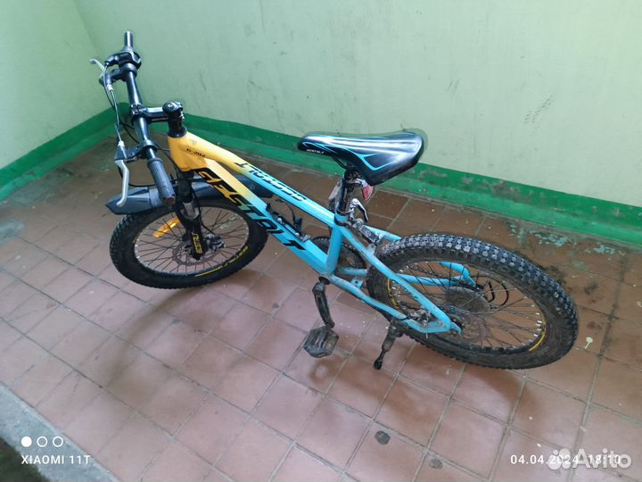 Продам велосипед детский бу