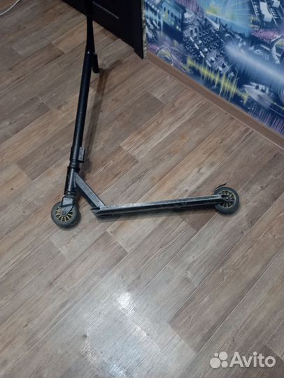 Трюковой самокат