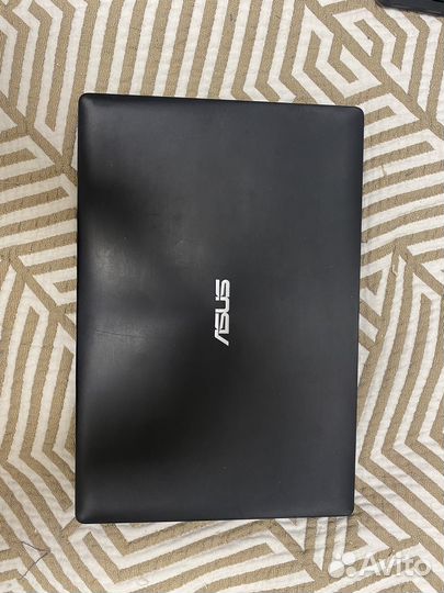 Ноутбук asus