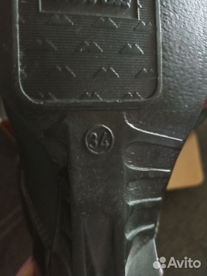 Лыжные ботинки