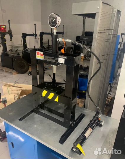 Пресс гидравлический 10 тонн настольный