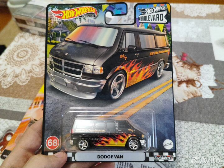 Hot wheels premium 3шт