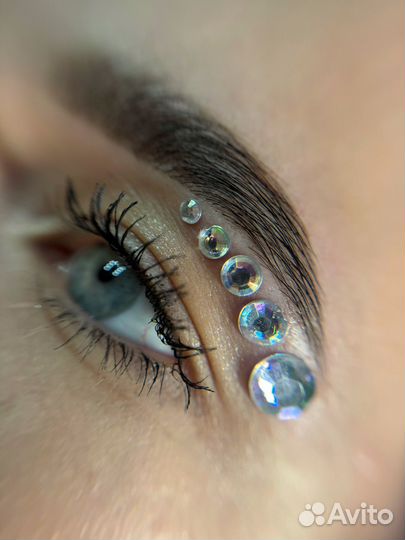 Перманент, брови, ламинирование ресниц