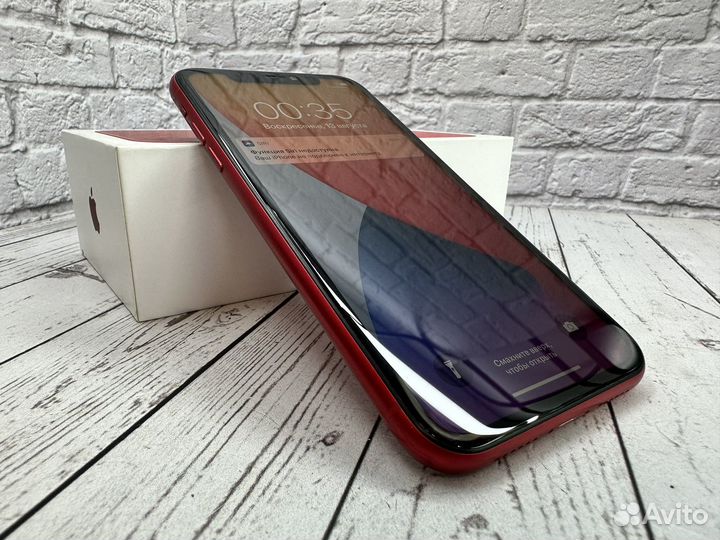 Apple iPhone 11 128gb Red Ростест идеал