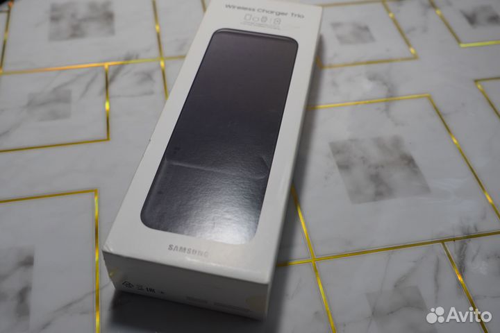 Беспроводное зарядное устройство Samsung EP-P6300