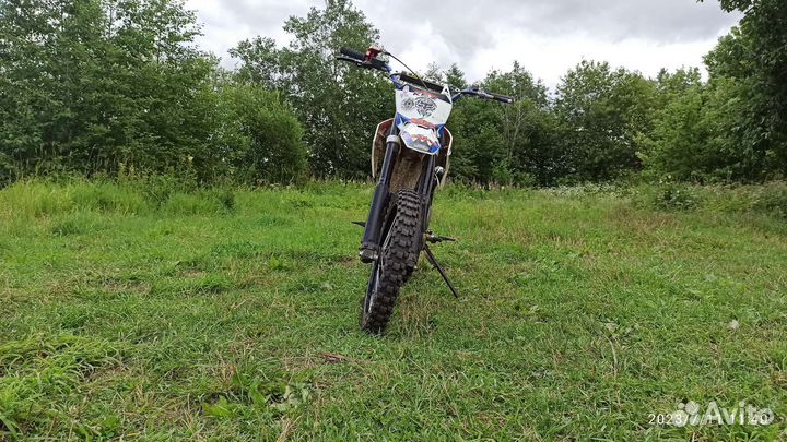 Питбайк Kayo Basic KRZ 125 17/14