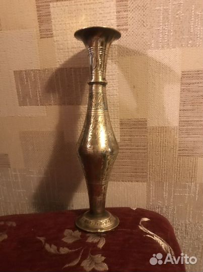 Продам вазу в индийском стиле