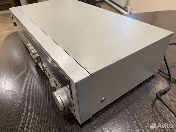 Продам кассетную деку Technics M216