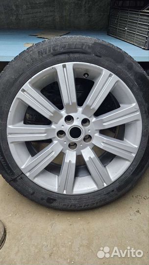 Michelin Latitude Tour HP 275/45 R20