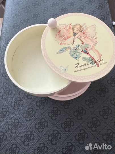 Шкатулка для хранения украшений