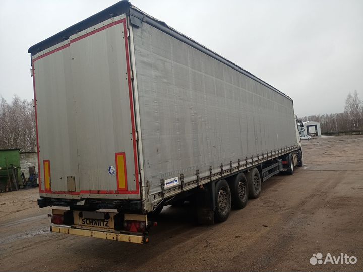 DAF XF 105.460 с полуприцепом, 2011