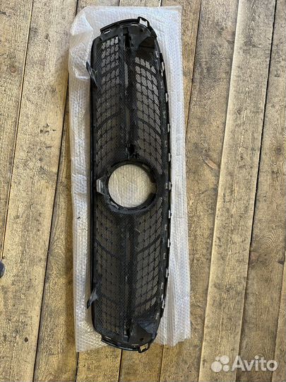 Решетка радиатора Mercedes GLC X253 рест