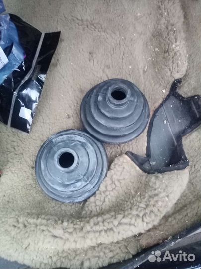 Пыльники на ваз 2111