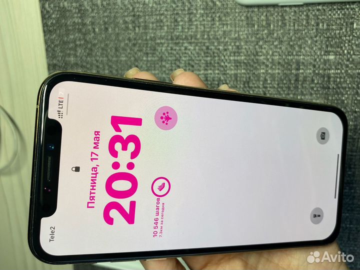 iPhone Xs, 256 ГБ