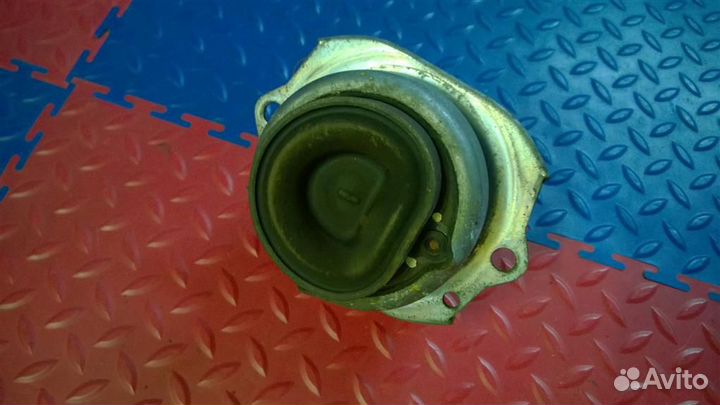 Опора двигателя левая BMW X5 E70