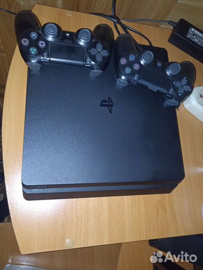 Sony playstation 4 PS4 slim 500gb