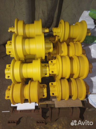 Каток опорный однобортный 24-21-169сп чтз для Т-13