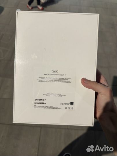 Планшет Apple iPad Air (5-го покол) wifi 64gb blue