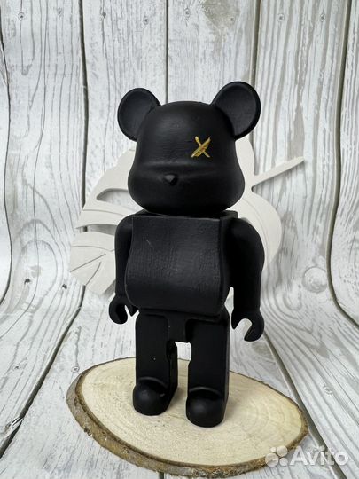 Медведь Bearbrick