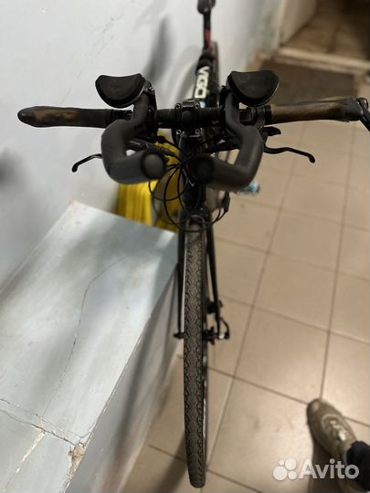 Велосипед циклокросс