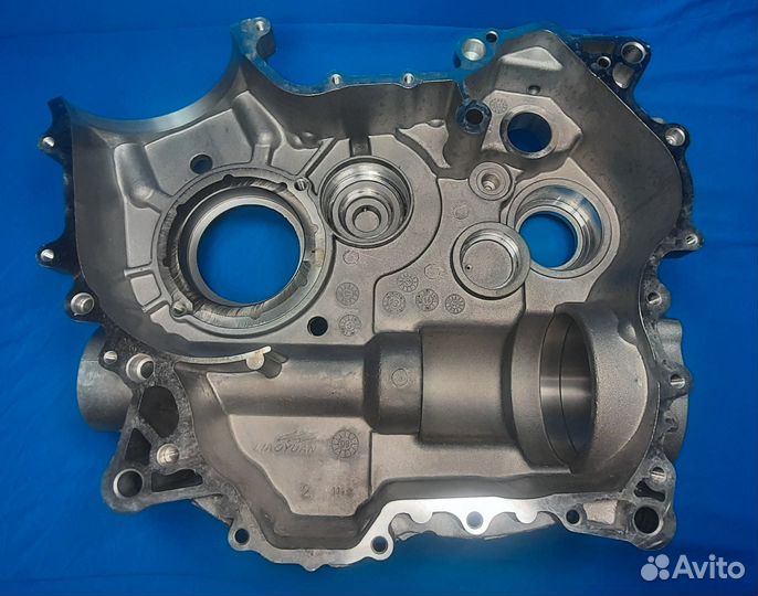 Половинка картера правая голая цф мото 500 Х5 Х6 Z